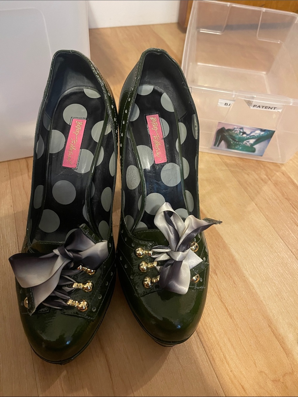 Betsey Johnson Olive Green Patent Bow Accent Pumps